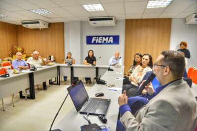 Encontro do SINDICOR discute impactos da Reforma Tributária no setor de construção de obras e mineração
