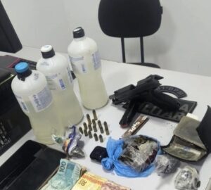 PM prende casal por tráfico de drogas e porte ilegal de arma em Mirinzal