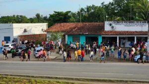 Pescadores da Baixada Maranhense protestam e bloqueiam trechos das BRs 135 e 316 por pagamento do Seguro-Defeso