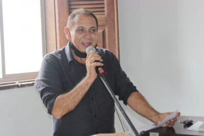 Na abertura do ano legislativo, Mourinho Lobato cobra rapidez na realização do concurso público e implantação de bloquetes nos povoados do município de Santa Helena