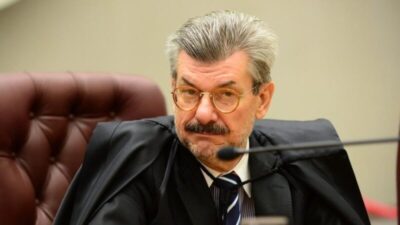 Ministro do STJ investigado por assédio pede licença médica durante sindicância