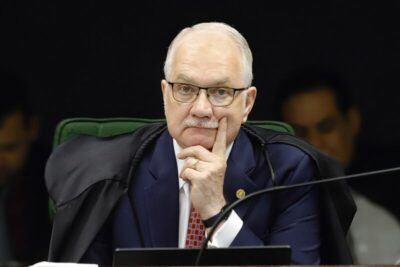 Toffoli diz a Fachin que vai permanecer como relator do caso Master