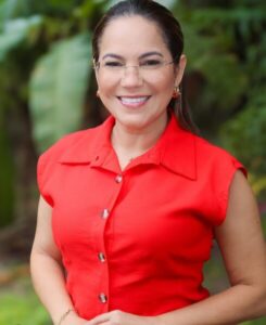 França do Macaquinho se destaca em pesquisa e ganha força na disputa para deputada estadual