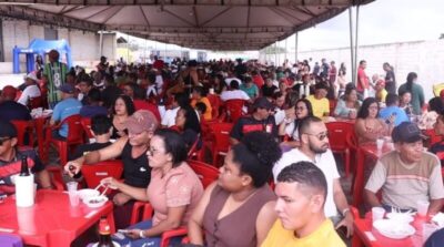 Grupo Brasillojas através da BrasilCenter reúne mais 450 profissionais da construção civil de Pinheiro e sorteia um carro