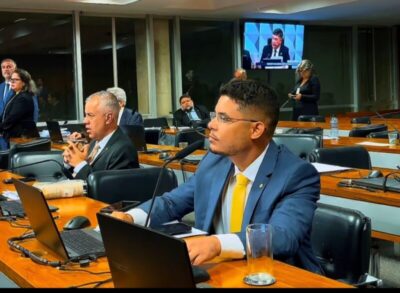 Ribeiro Neto assume cadeira na CCJ e projeta protagonismo em Brasília