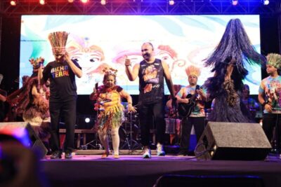 Bacabal festeja 10 anos do bloco “Vem com as Jades”…
