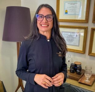 Dra. Acácia Jordão será embaixadora do Centro Estadual de Obesidade e do Centro Estadual de Andropausa e Menopausa