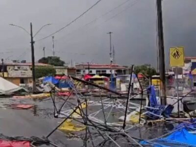 Temporal com ventania destrói estruturas do Carnaval em Chapadinha