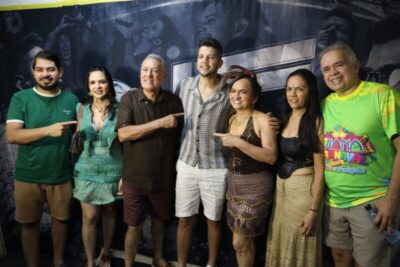 Eric Land é a grande atração do encerramento do maior Carnaval da Baixada, em Viana