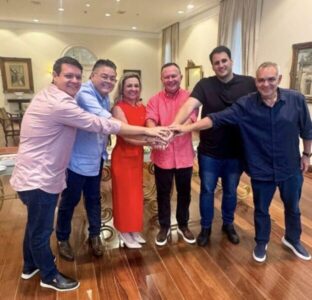 Carlos Brandão, Tratorzão e Núbia Patrol entregam Estrada do Abacaxi e anunciam novos investimentos em São Domingos do Maranhão