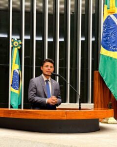 Ribeiro Neto assume mandato de Deputado Federal com legado de causas sociais e foco em fiscalização