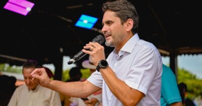 Juscelino Filho participa de formatura de mais de 350 jovens em Codó