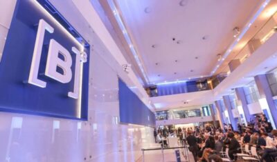 Bolsa volta a bater recorde e encosta nos 190 mil pontos