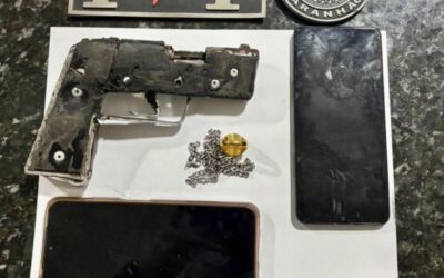 Dupla é presa por posse ilegal de arma de fogo durante circuito carnavalesco em Itapecuru Mirim/MA