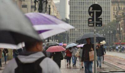 Defesa Civil de SP retoma gabinete de crise após previsão de chuvas