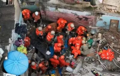 Chuvas fortes provocam desabamento de casas no Rio; mulher morre e criança é resgatada