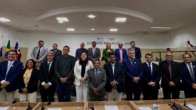 Thales Martins assume a Secretaria deixada por Doris Schnneyder