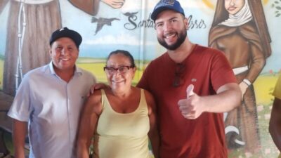 Ao lado do deputado Ariston, Dr. Filipe Gonçalo entrega mais de 600 óculos a moradores de Paço do Lumiar