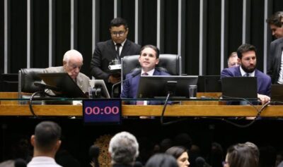Câmara dos Deputados retoma trabalhos de 2026 com foco em programas sociais e debate sobre a escala 6×1