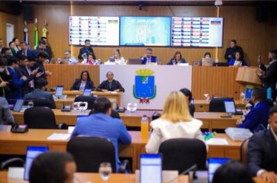 Câmara aprova PPA com previsão de implantação do passe livre e avança na tramitação da LOA
