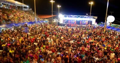 Dr. Julinho anuncia pagamento antecipado de 50% para fazedores de cultura e fortalece carnaval de Ribamar