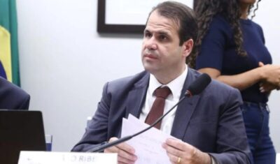 Projeto tipifica crimes de falsificação e de comercialização ilícita de cigarros