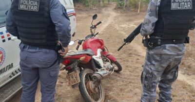 Polícia Militar recupera moto roubada em Vargem Grande