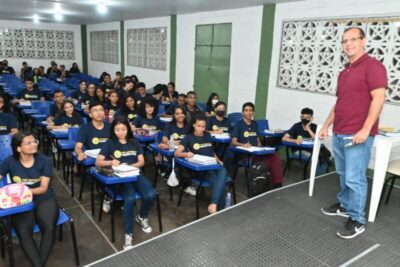 Prefeitura de Ribamar intensifica preparação dos alunos na reta final para o ENEM