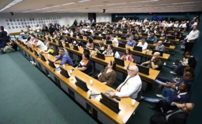 Nova política de CNH amplia acesso e reduz custos, diz secretário