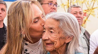 Vice-governadora do DF, Celina Leão, recebeu o título de Madrinha da Pessoa Idosa.