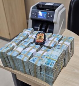 PF apreende R$ 1 mi sacados por sócios de empresa com contratos no Governo do MA e Prefeitura de São Luís