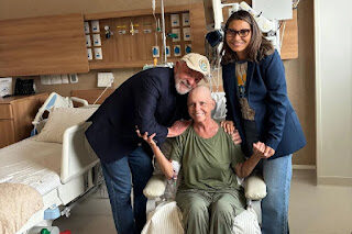 Lula e primeira dama Janja visitam ex-governadora Roseana no hospital em São Paulo