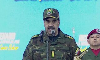 Venezuela aprova lei que prevê prisão de até 20 anos por apoiar bloqueios dos EUA