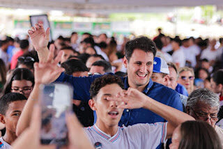 Em Zé Doca, Orleans Brandão ressalta avanços na educação do Maranhão com investimentos em tecnologia de ensino