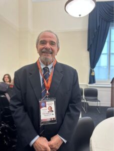 Professor do Grupo CEUMA realiza palestra científica para senadores e deputados do Congresso dos EUA