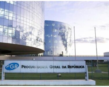PGR aponta tentativa de transformar reclamação em palco de disputa política