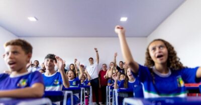 Orleans Brandão participa da entrega de obras e anúncio de novos investimentos para a Região Tocantina