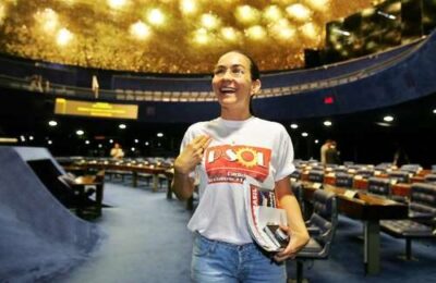 “DE VOLTA PARA O FUTURO”! POLÍTICA: Quem é Heloísa Helena, ex-senadora que brigou com o PT (Fisiológico) e substitui o deputado suspenso Glauber Braga