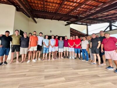 Hemeterio Weba reúne lideranças de três regiões e fortalece projeto de Natassia Weba