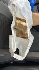 PF apreende mais de R$ 160 mil em espécie, durante pagamento para policial
