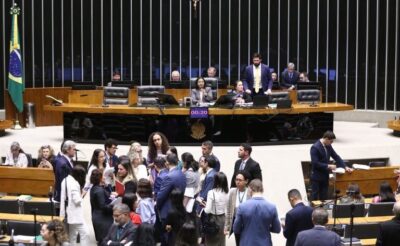 Câmara aprova criação de política nacional de assistência jurídica às vítimas de violência