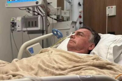 Bolsonaro passa por novo procedimento após retorno de crises de soluços