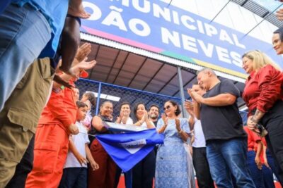 Prefeito Fred Campos entrega 13ª quadra poliesportiva e amplia investimentos no esporte em Paço do Lumiar
