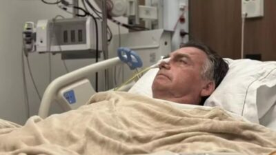 Bolsonaro apresenta piora da função renal e segue na UTI em Brasília