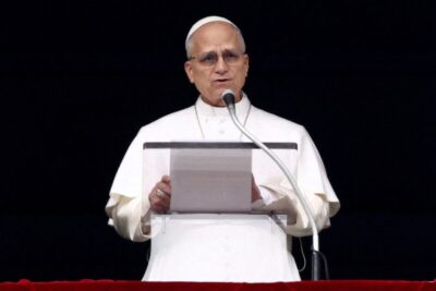 Papa condena guerra e diz que Deus rejeita orações de líderes com “mãos cheias de sangue”