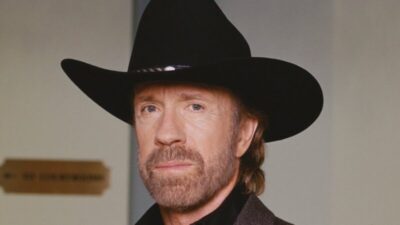 Ator e lenda das artes marciais, Chuck Norris morre aos 86 anos