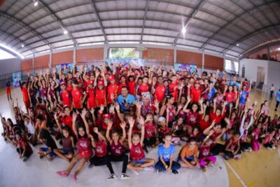 Muita energia e diversão no encontro de Páscoa do Projeto Superação Kids