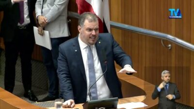 NA GUERRA POLÍTICA, RODRIGO LAGO TRAVA OBRA E PREJUDICA MAIS DE 20 MIL ALUNOS NO MARANHÃO