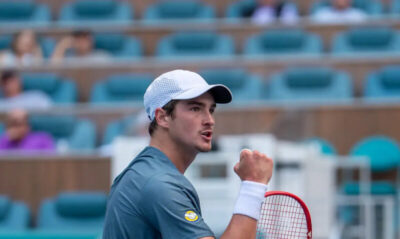 João Fonseca Perde para Alcaraz por 2 a 0 no Miami Open, mas Exibe Nível de Elite no Primeiro Duelo Oficial com o Nº 1 do Mundo