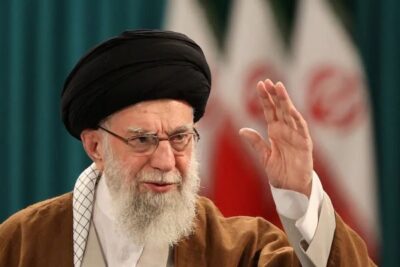 Trump anuncia morte do líder supremo do Irã, Ali Khamenei; Teerã não confirma